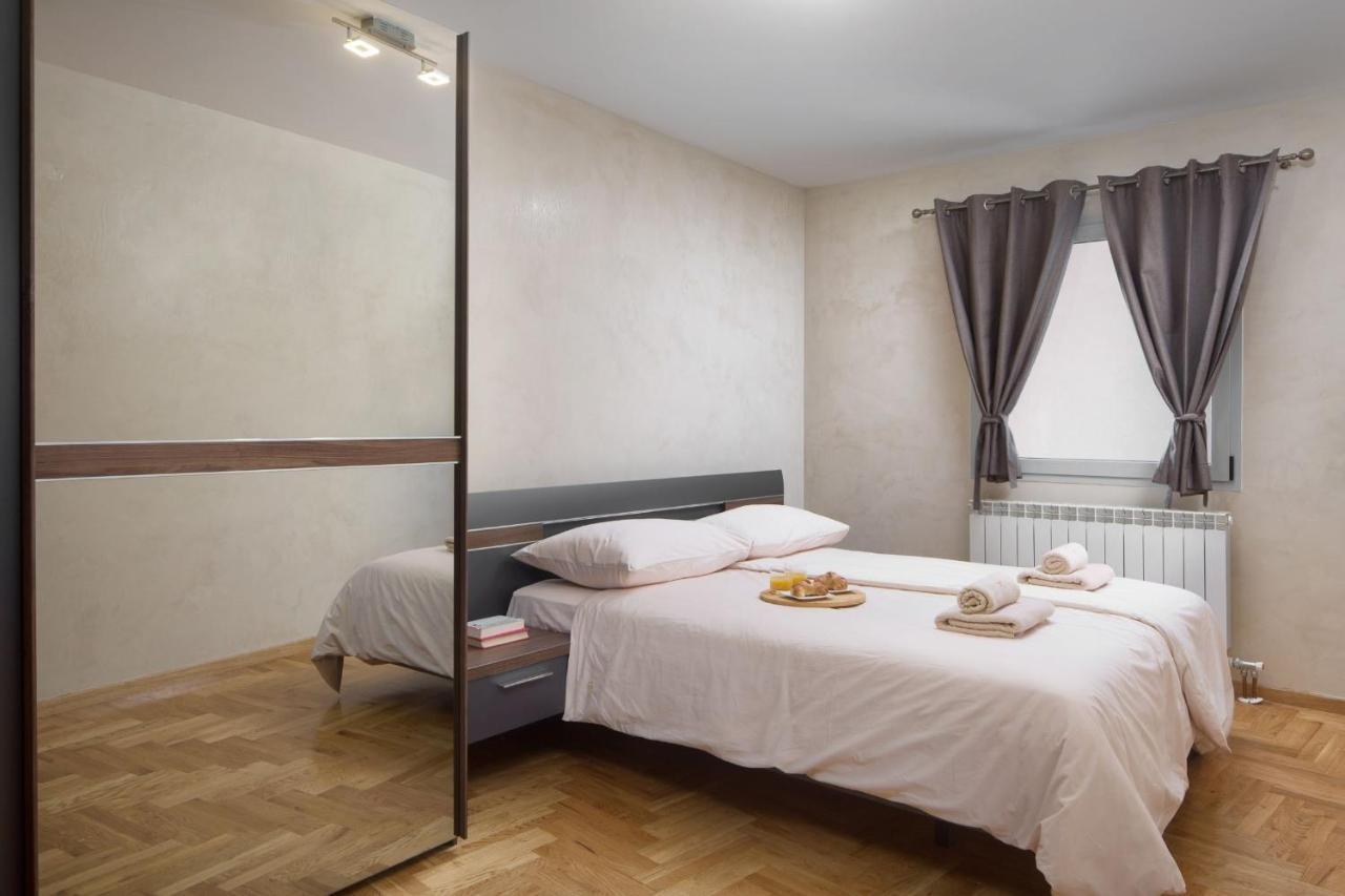 Luxury Apartments Casablanca/Vivaldi Pula Luaran gambar